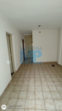 DEPARTAMENTO DE 1 DORMITORIO CON BALCON A LA CALLE. VISTA A 2 CALLES