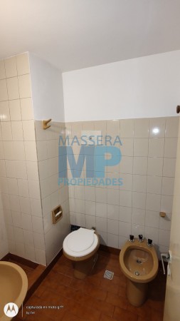 DEPARTAMENTO DE 1 DORMITORIO CON BALCON A LA CALLE. VISTA A 2 CALLES